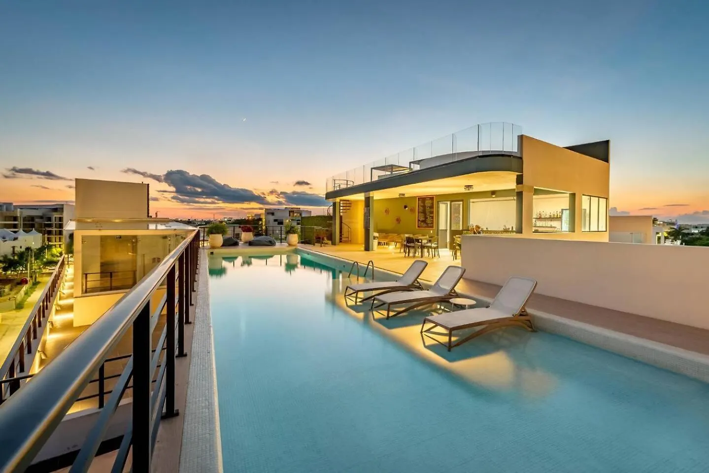 The Boat Residences 16 People Playa del Carmen Mexico