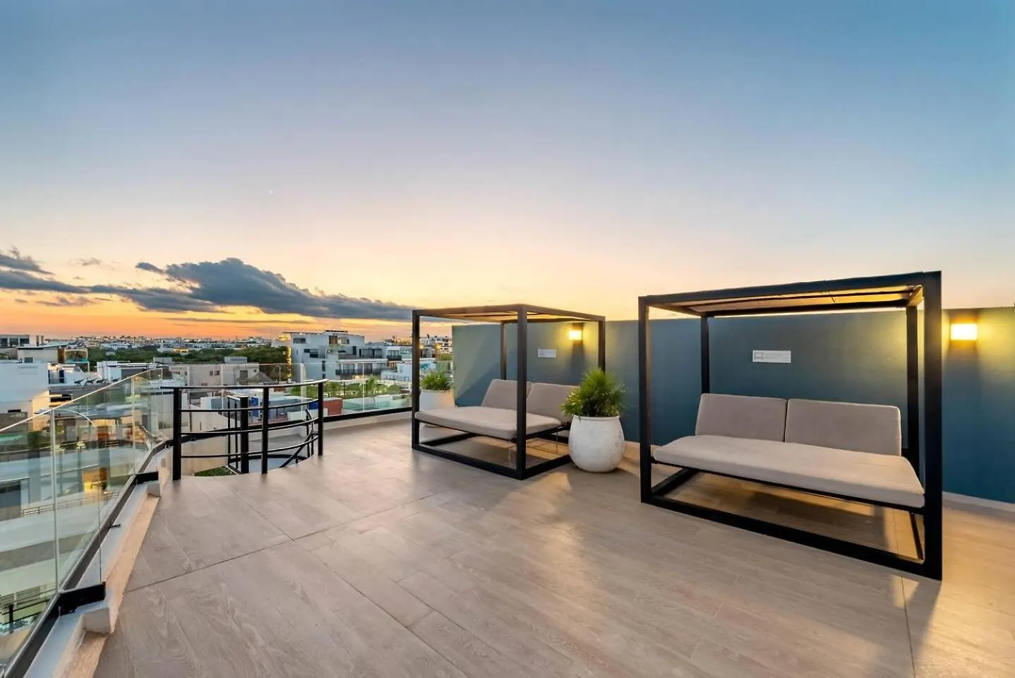 The Boat Residences 16 People Playa del Carmen Apartment