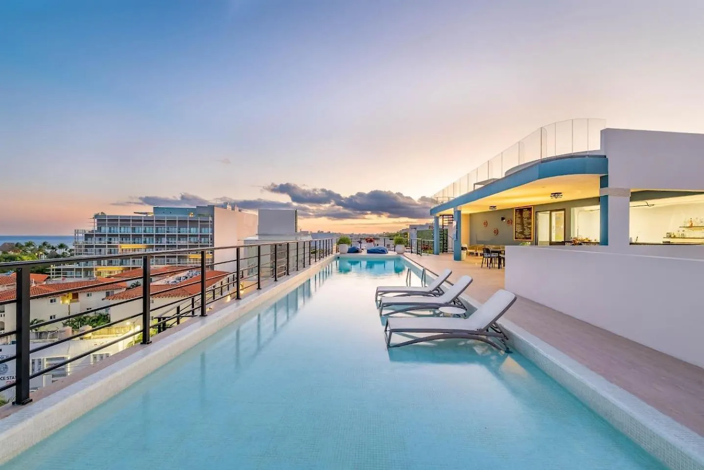 The Boat Residences 16 People Playa del Carmen